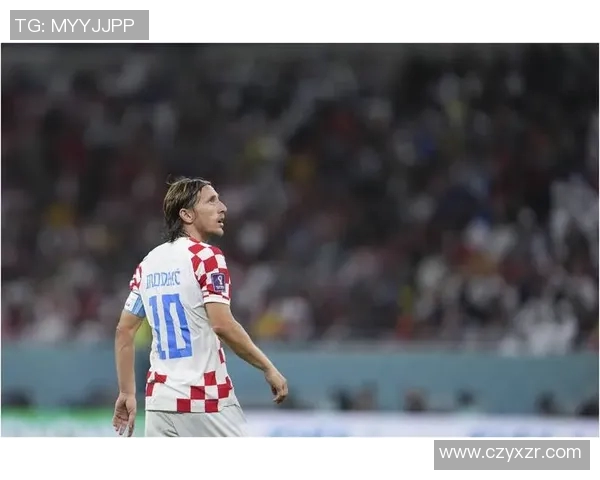 阿扎尔的艰难时刻：训练中的意外与球队未来的挑战