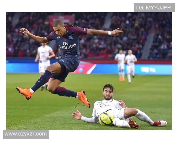 巴黎圣日耳曼再创辉煌：法甲六连冠！