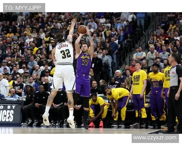 暴龙客场击败湖人，西亚卡姆独得33分——再现北境之王风采