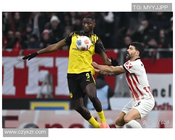 沃尔夫斯堡遭遇弗赖堡双重打击，陷入连败困境