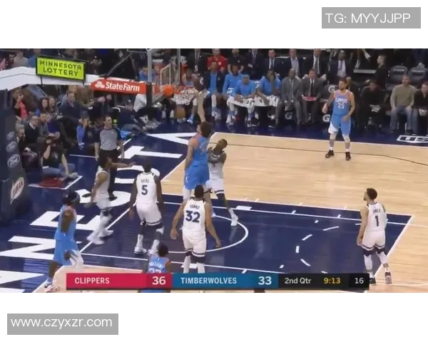 纽纳斯全场17中8砍下43分，神奇表现震撼全场