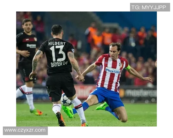 戈丁:被誉为最佳中后卫,为球队稳固防线的铁血战士 戈丁:被誉为最佳中后卫,为球队稳固防线的铁血战士