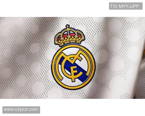 皇马官方宣布新赛季主场球衣设计，球迷疯狂抢购！